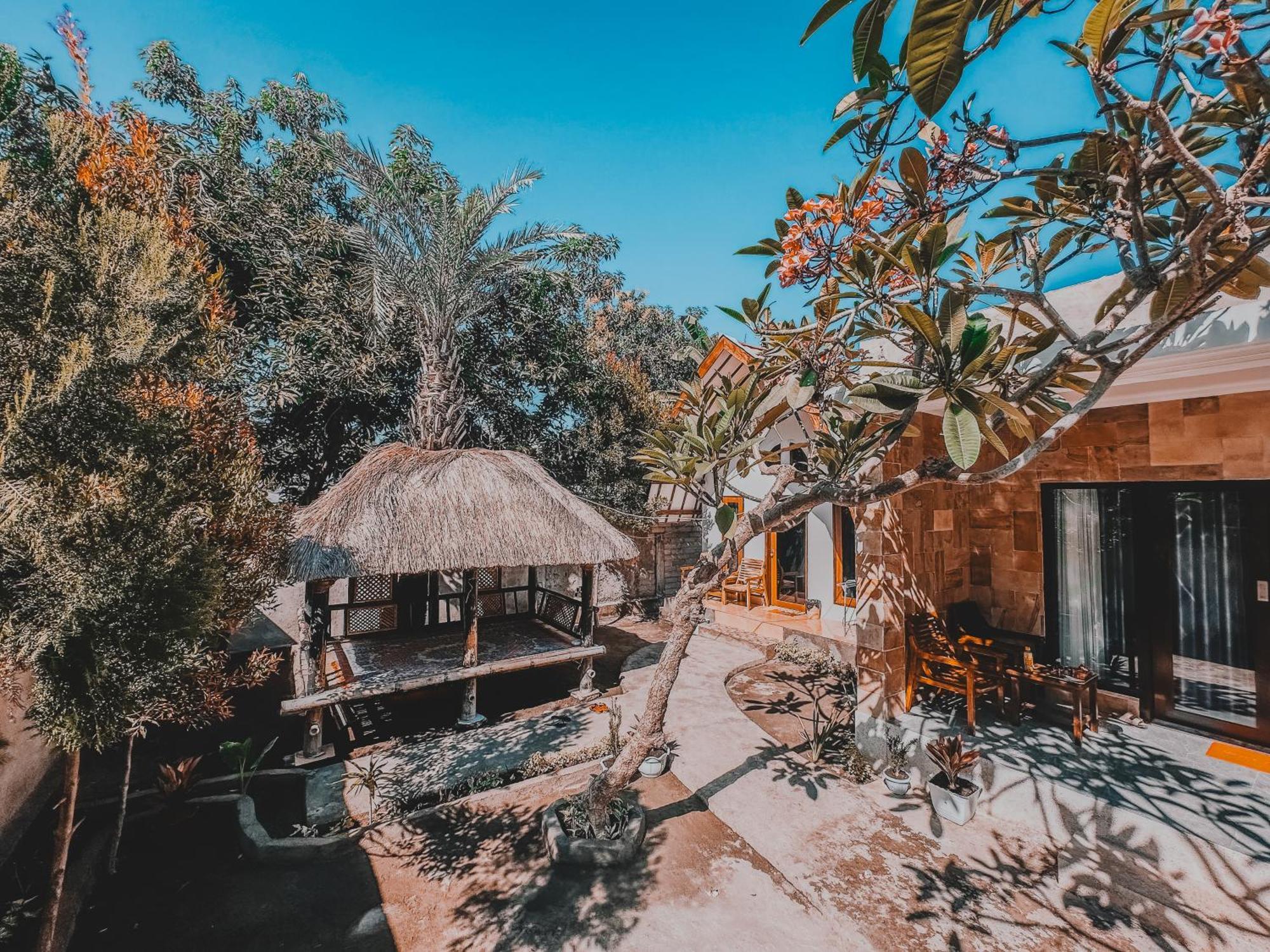 Happy Village Гили-Эйр Экстерьер фото